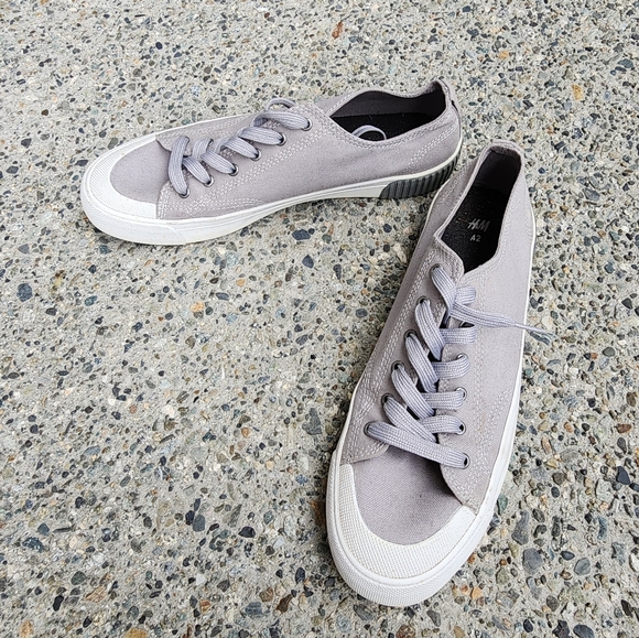 H&M Men's Shoes - Picture 2 of 7